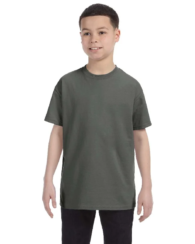 Gildan Youth Lightweight 100% Cotton T-Shirt | Military Green Fitted T-Shirt Seamless Stretchy