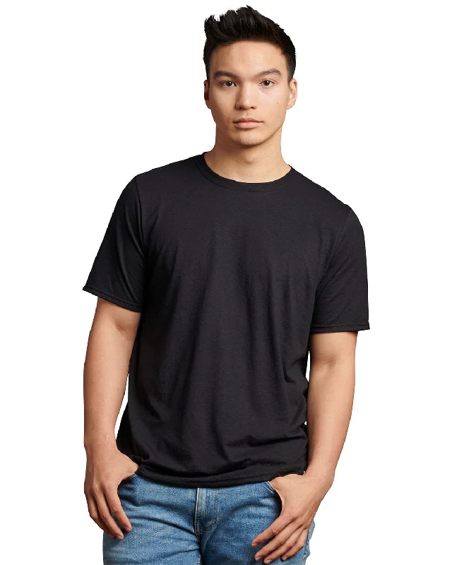 Russell Athletic Unisex Essential Performance T-Shirt | Black Seamless Knitted Crochet