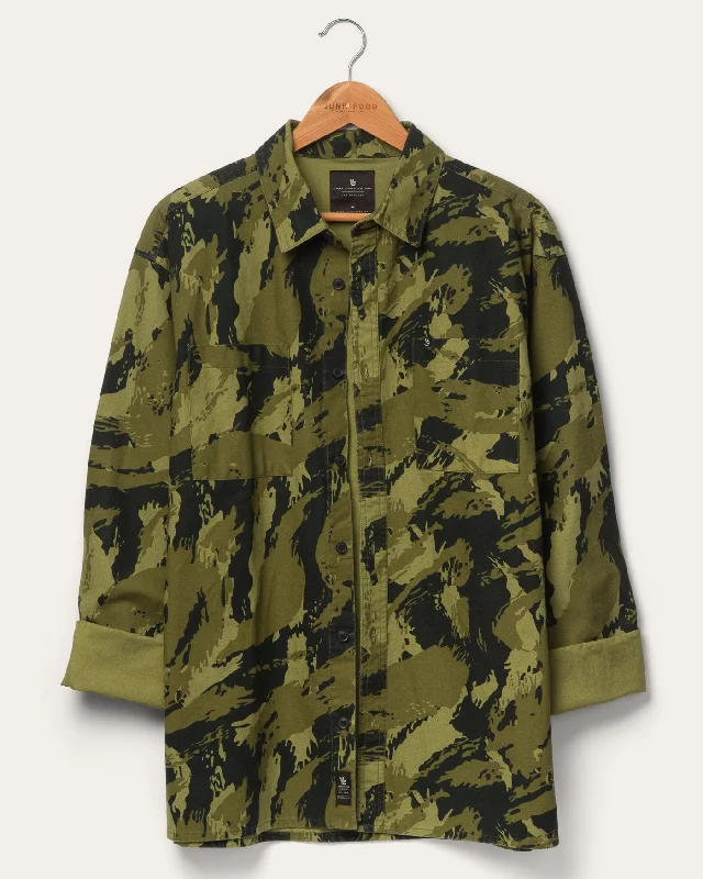 Tame Oversized Two Pocket Long Sleeve Camo Shirt Cozy Summer Short Shirt